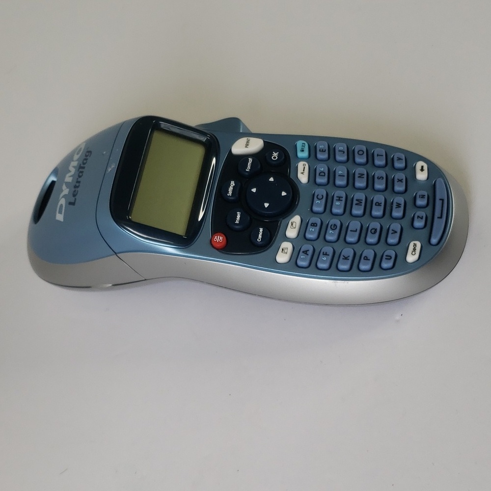 DYMO LetraTag Label Maker New - Picture 3 of 5